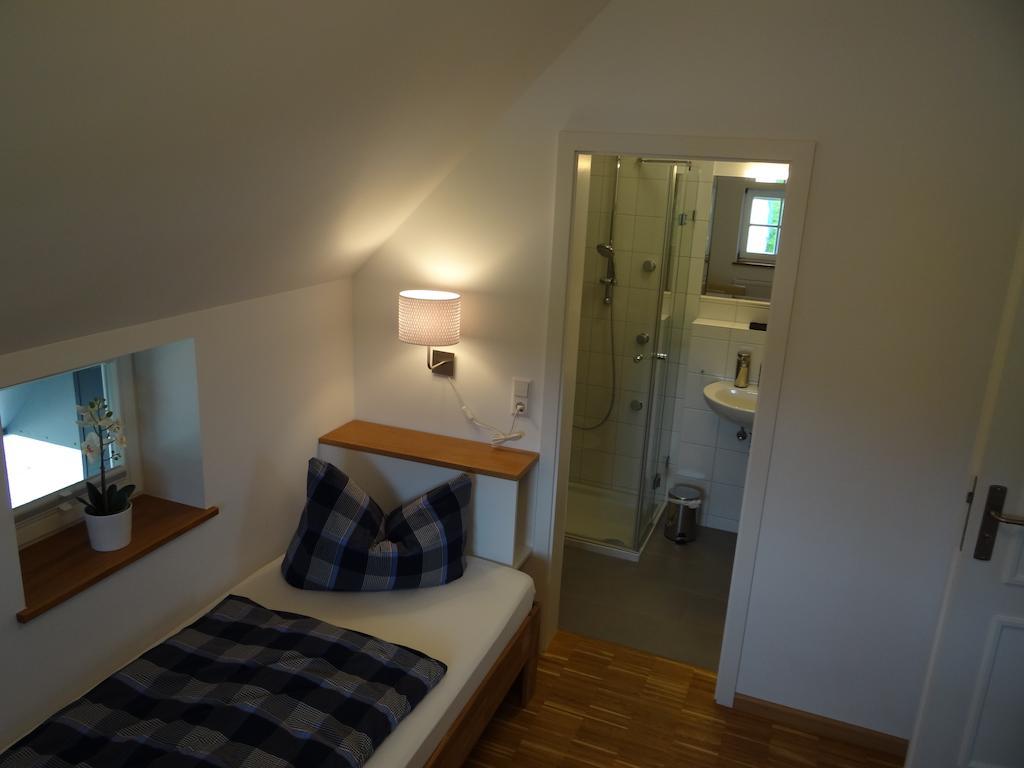 Landgasthaus Zum Seysingshof Bad Colberg Bilik gambar