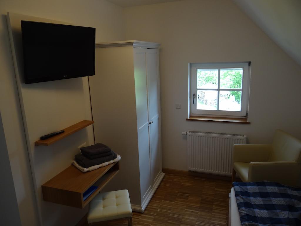 Landgasthaus Zum Seysingshof Bad Colberg Bilik gambar